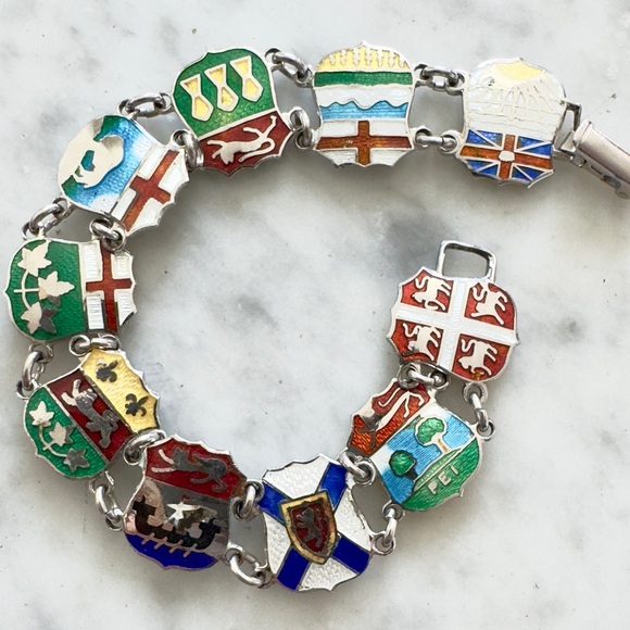 Vintage Sterling Canadian Town coat of Arms link Bracelet